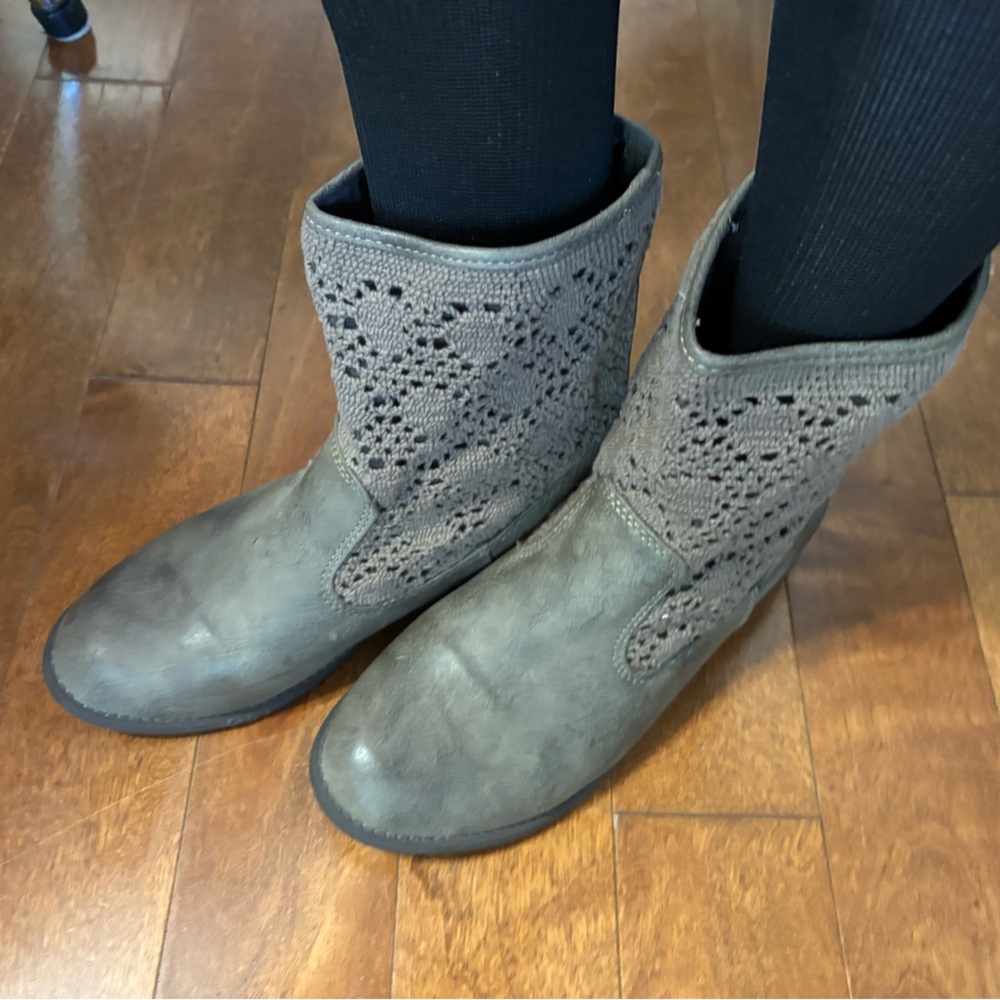 Jellypop Gray Crochet Ankle Booties
